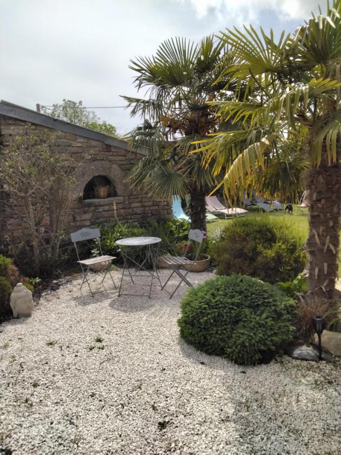 Chez Michel Et Michele Guest house